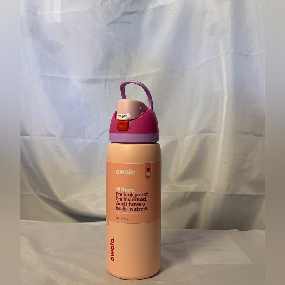 Owala insulated water bottle with a built-in straw. Pink perfection 32oz. 1